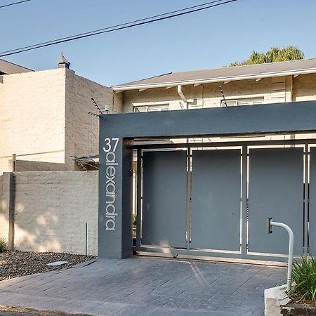 37 Alexandra Avenue, Self Catering Executive Apartment No Load Shedding And Water Outages Йоганнесбурґ Екстер'єр фото